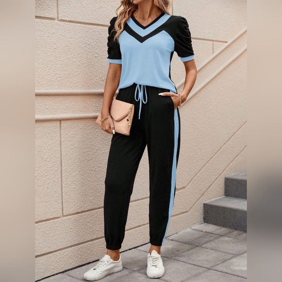 Pants - Women's Contrast Color V-Neck Short Sleeve Top & Long Pants Set